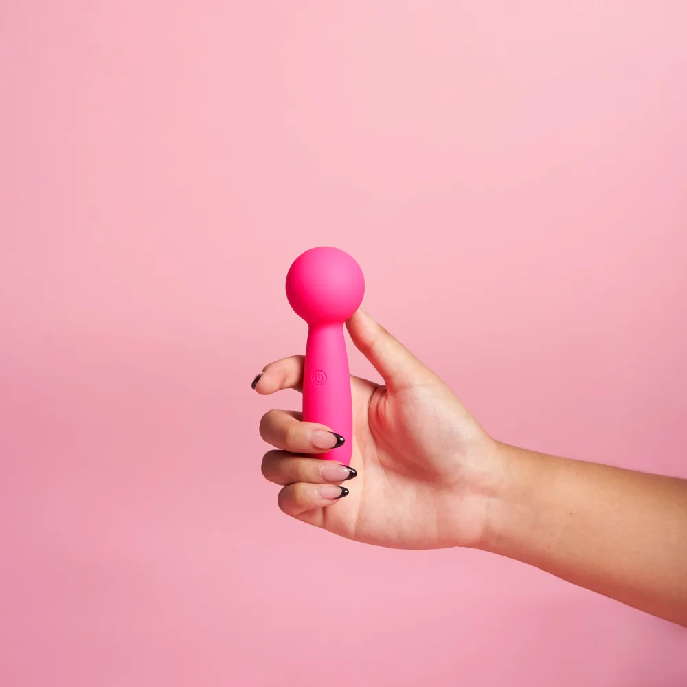 Lolly — in hand