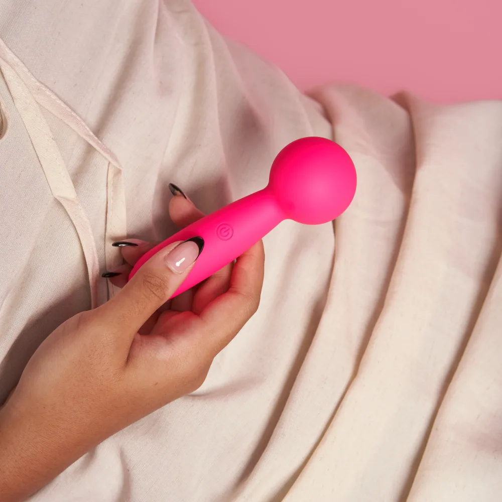 Lolly — with pouch